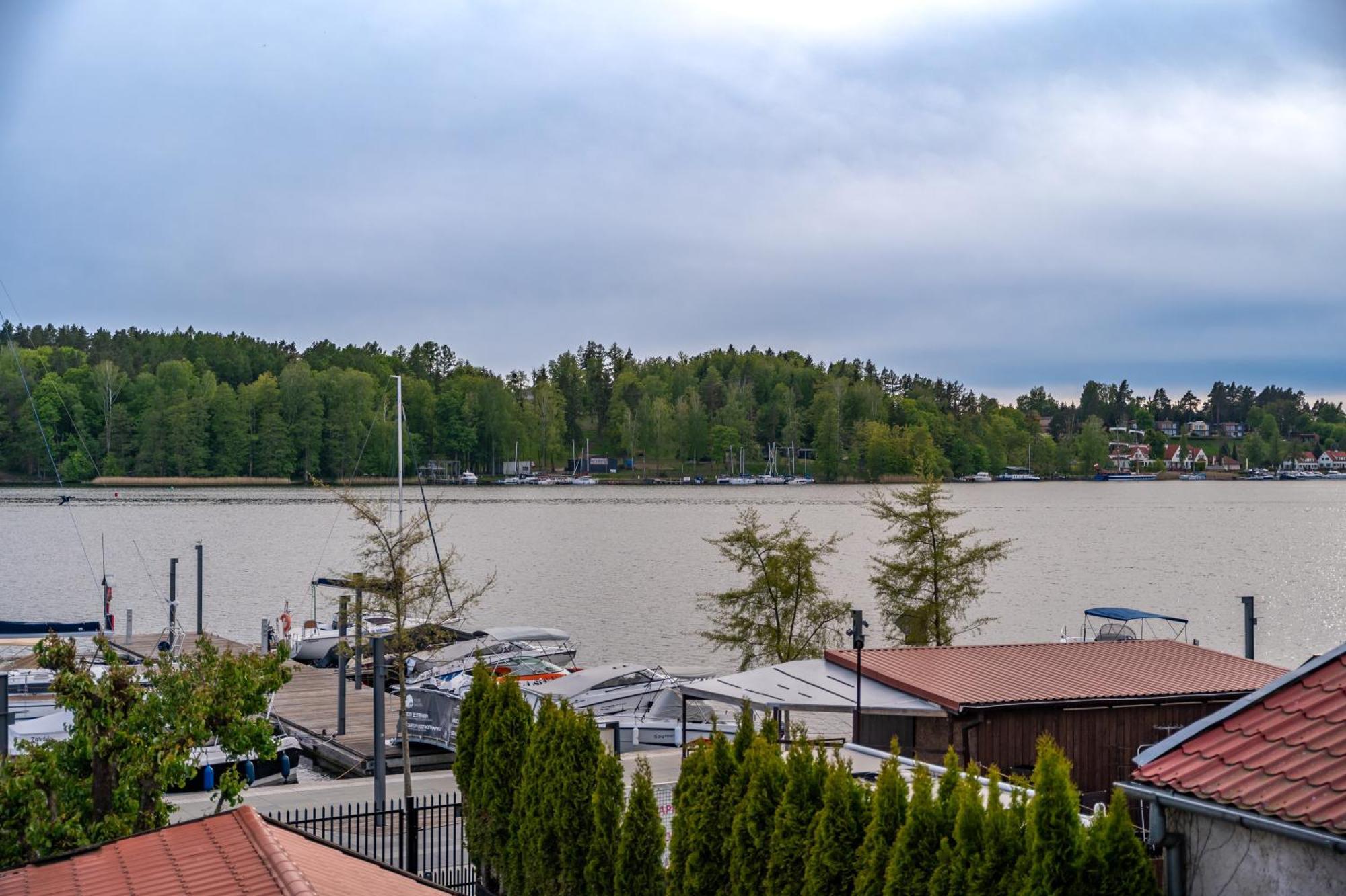 Domek Nad Jeziorem, Mikolajki Exterior foto